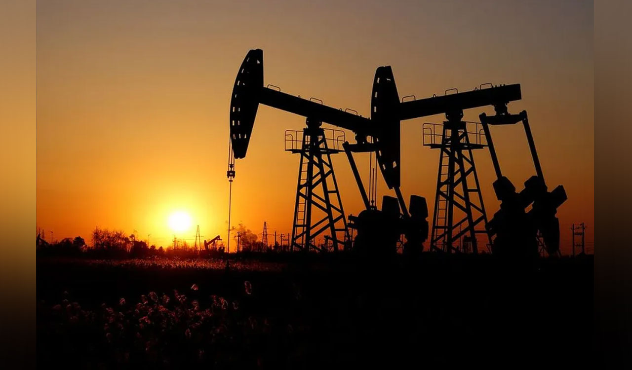 India may lose $11 bn if forced to cut Russian oil amid US sanctions