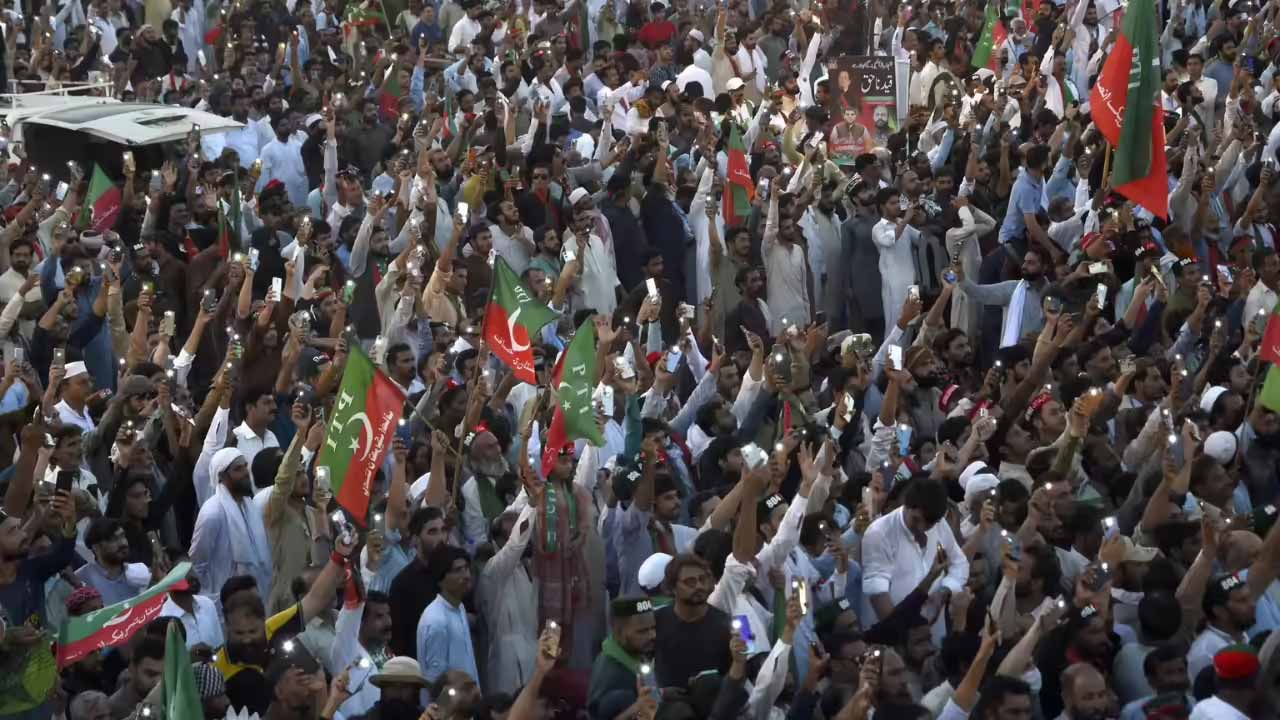 Imran Khan’s party organises nationwide protests for his release; heavy police deployment in Rawalpindi, Lahore