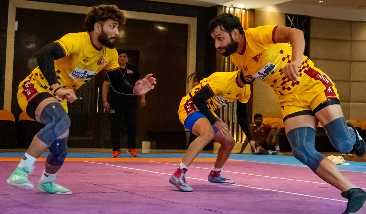 Pawan Sehrawat, Vijay Malik set for high-voltage clash in PKL Season 12 opener