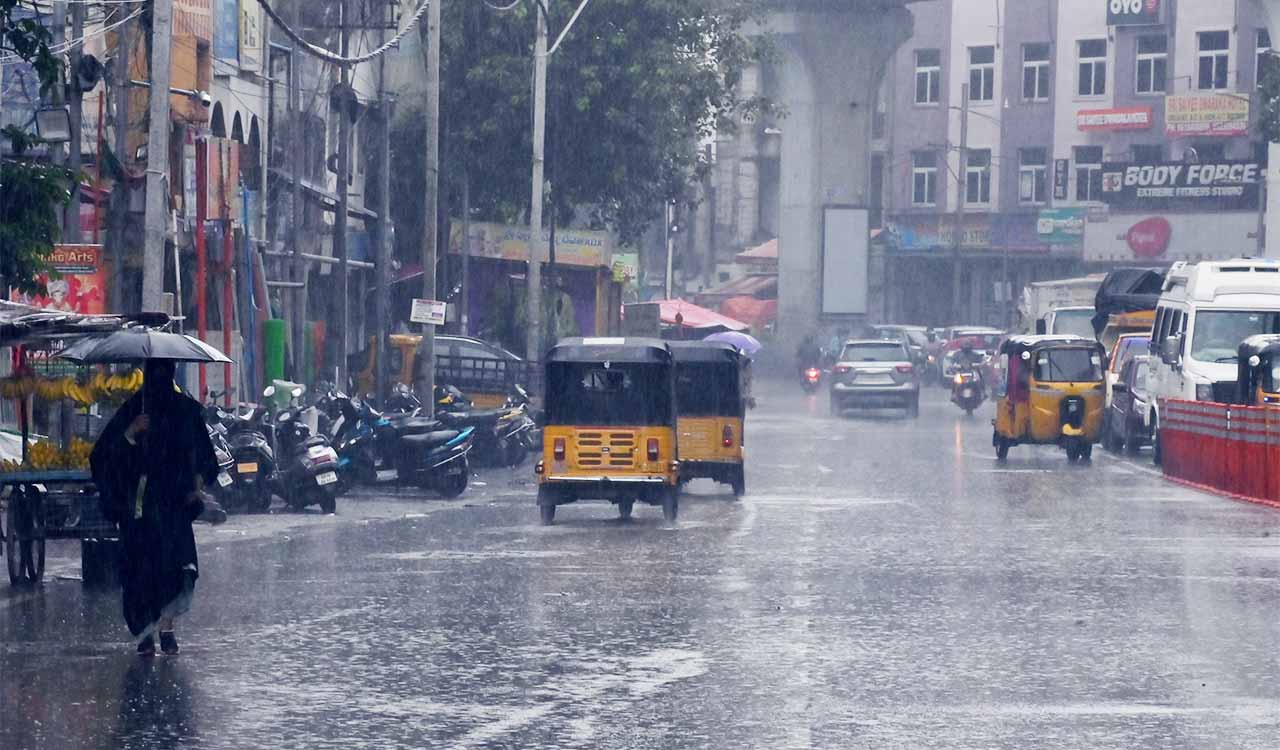 Heavy showers lash Hyderabad outskirts; more rain in store over next  48 hours
