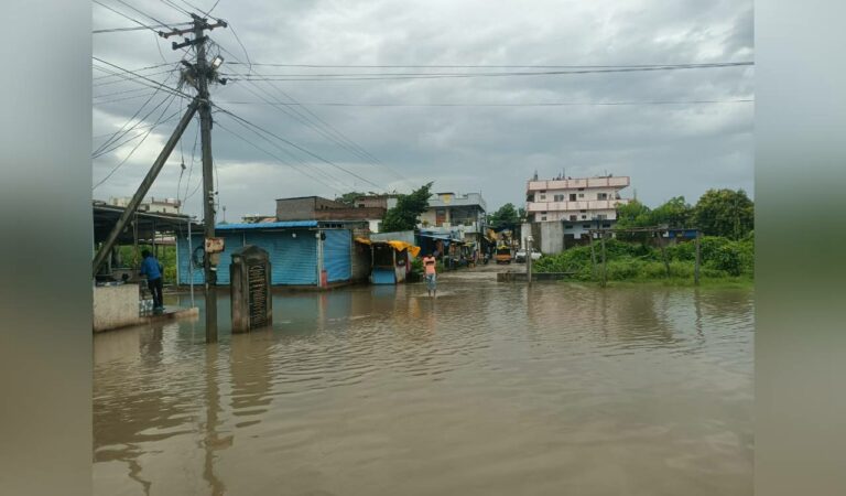 Heavy rains disrupt normal life in Mancherial, Asifabad