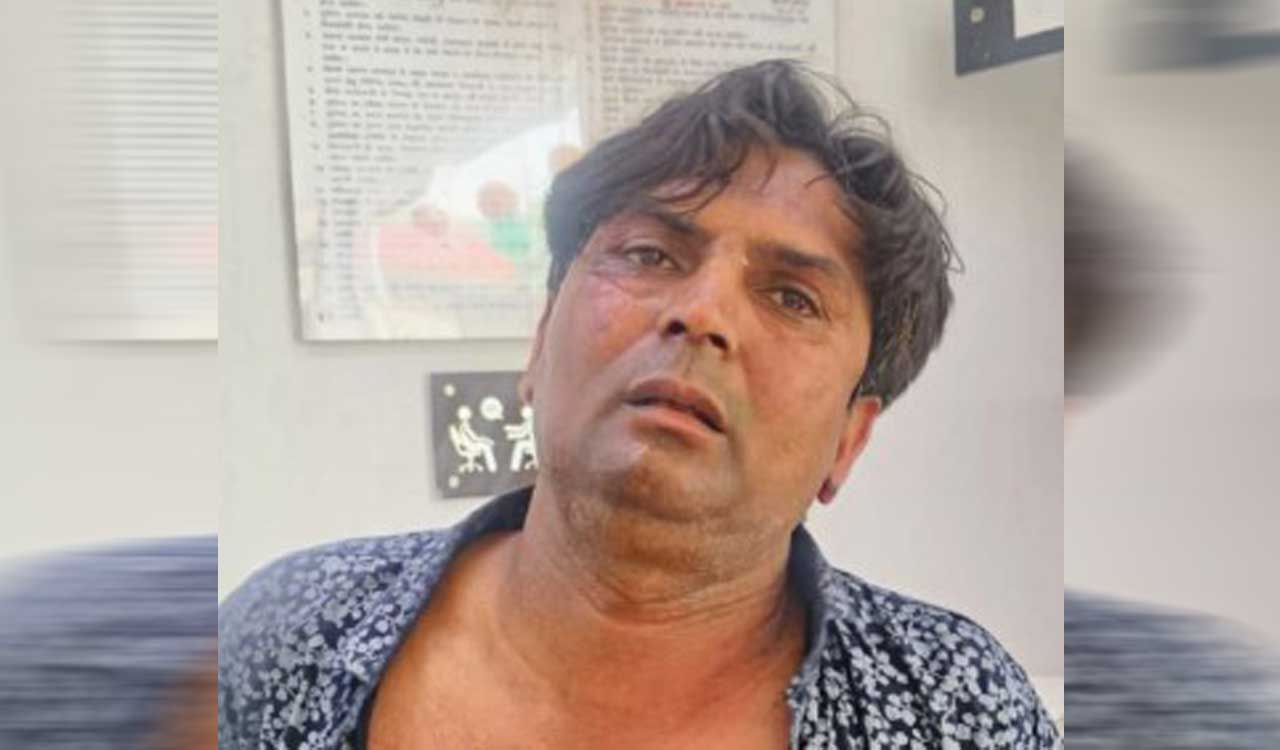 Delhi CM assault: Attempt to murder case lodged against attacker Rajesh Khimji