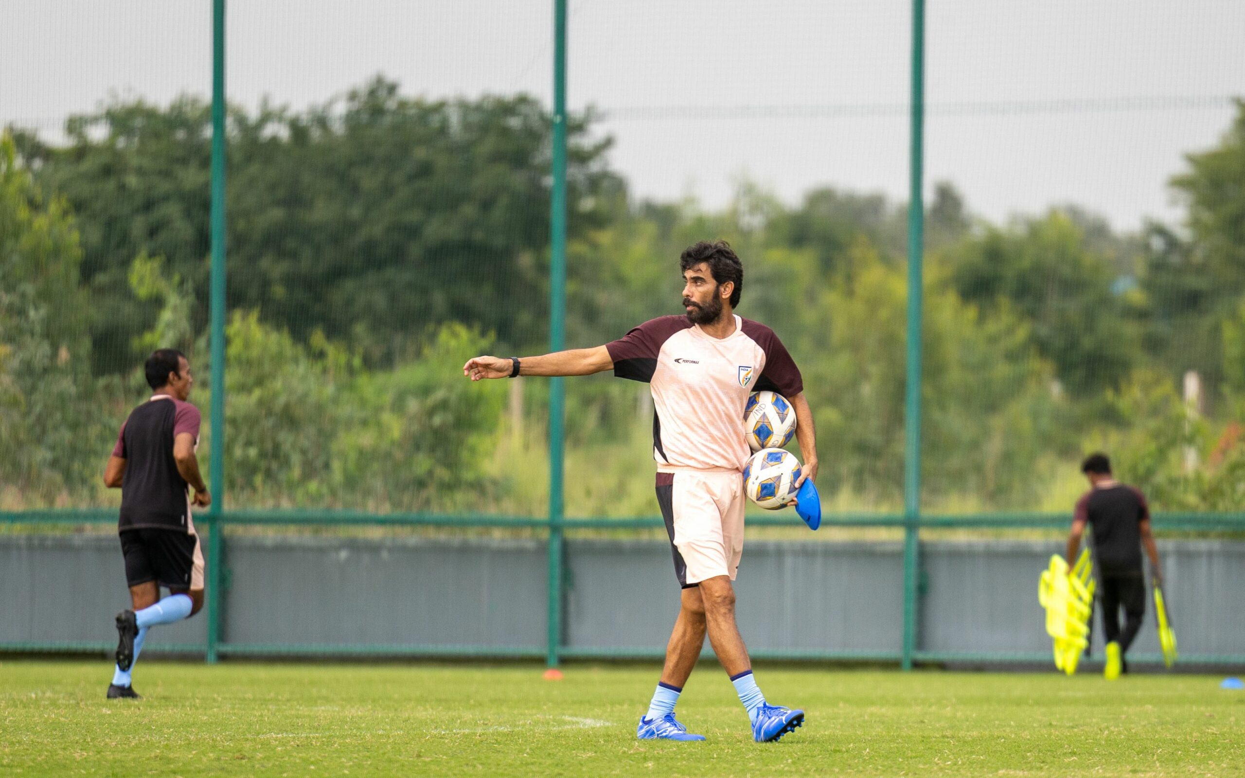 Old stripes begin to blend with the new in Indian football