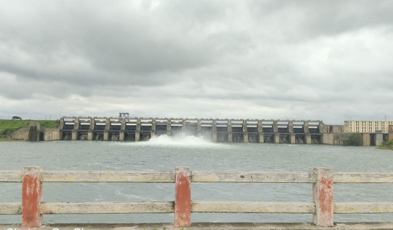 Two more crest gates of Singur project lifted as rains bring more inflows