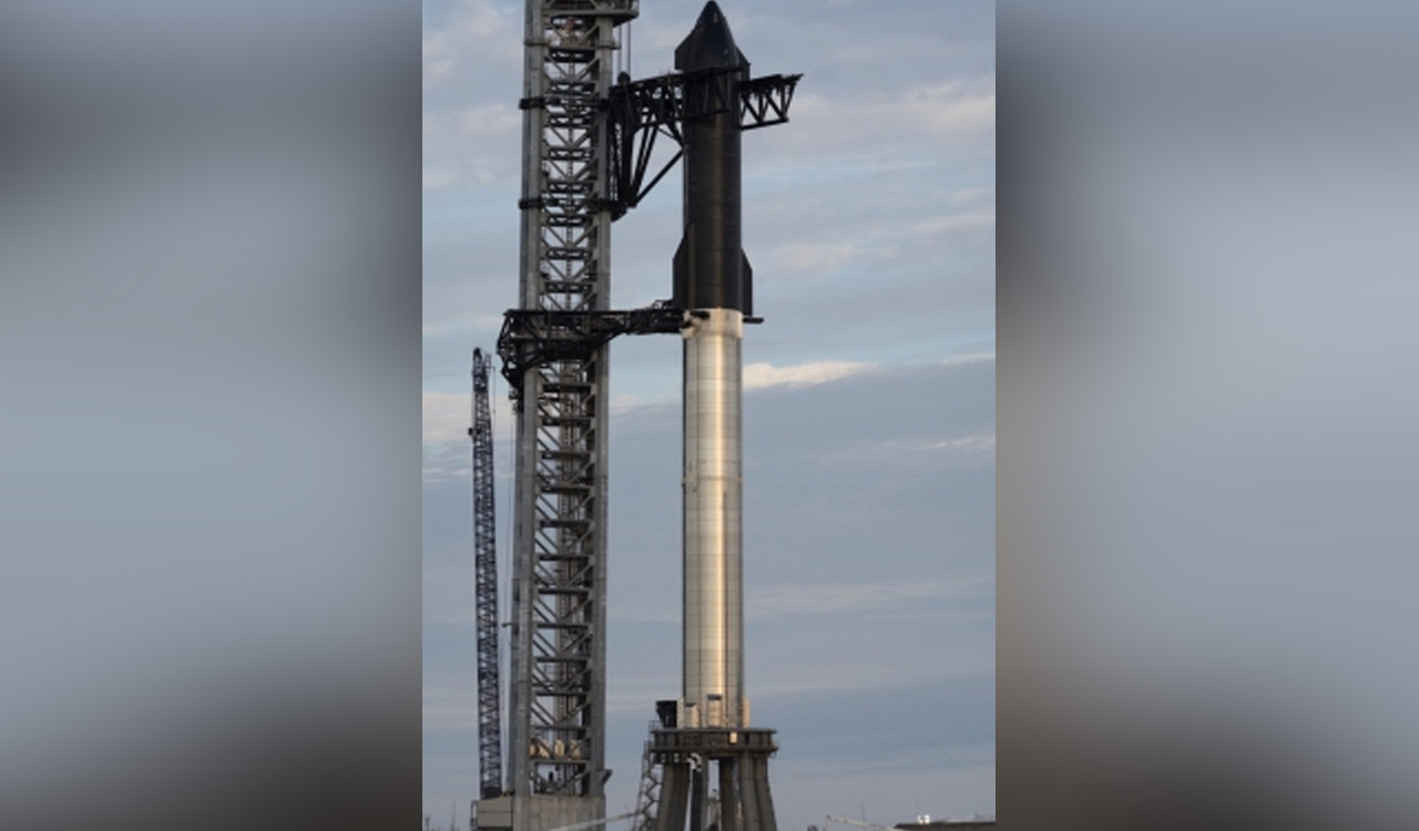 SpaceX targets 11th test flight of Starship for October 13