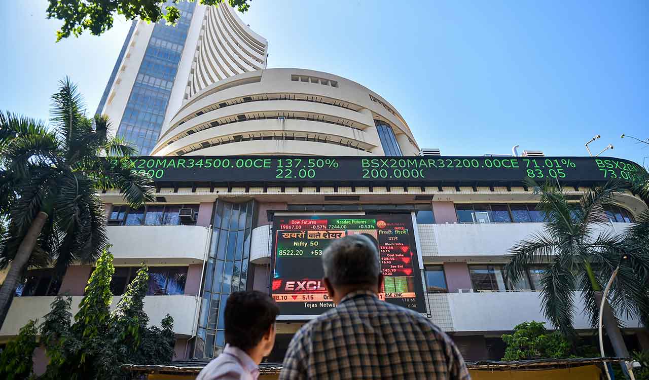 Mcap of 8 of top-10 most valued firms jumps Rs 1.72 lakh cr; Reliance biggest winner