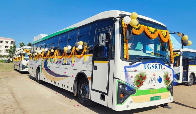 TGSRTC moving towards replacing diesel buses