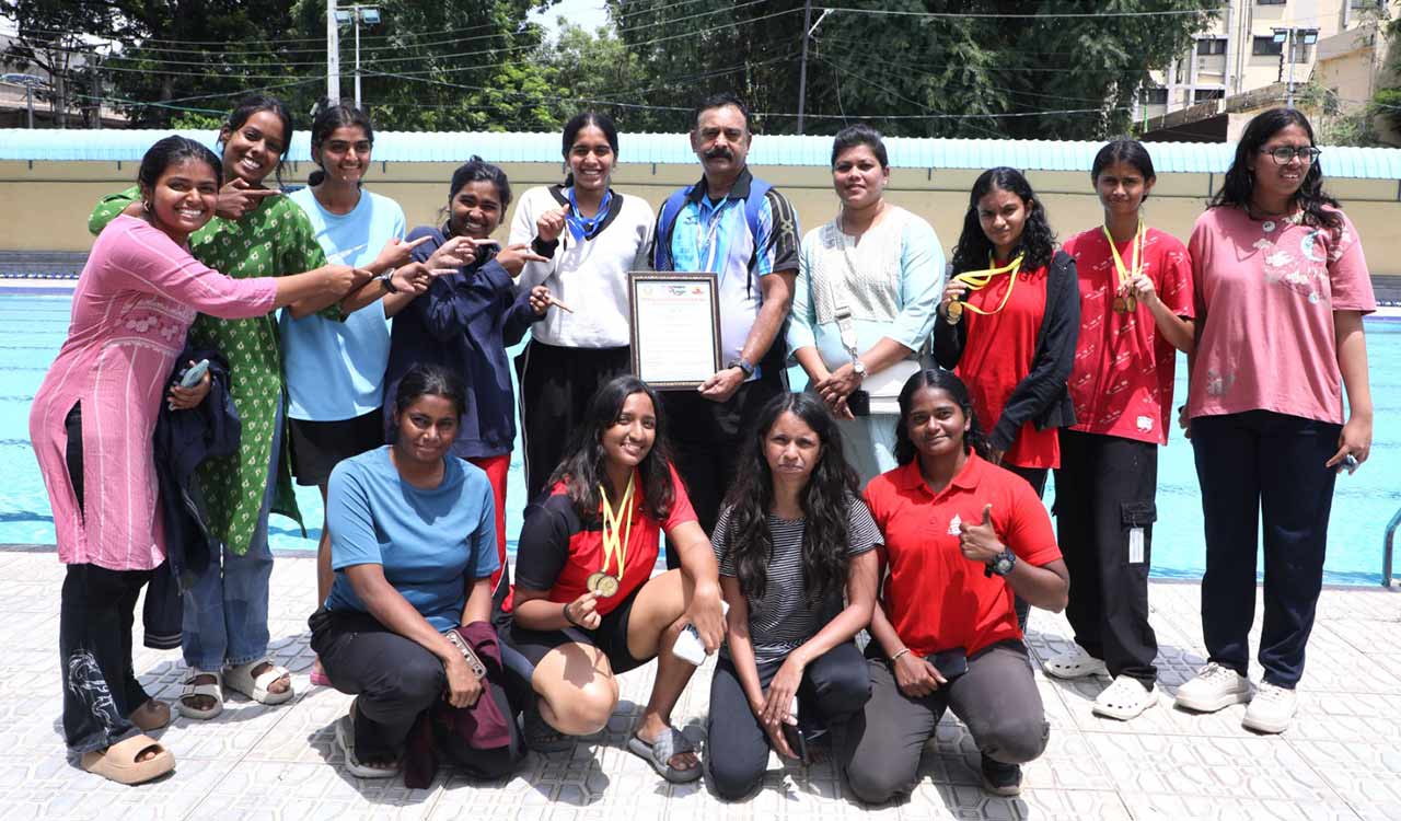 St. Francis college tops OU Inter-College Women’s Swimming