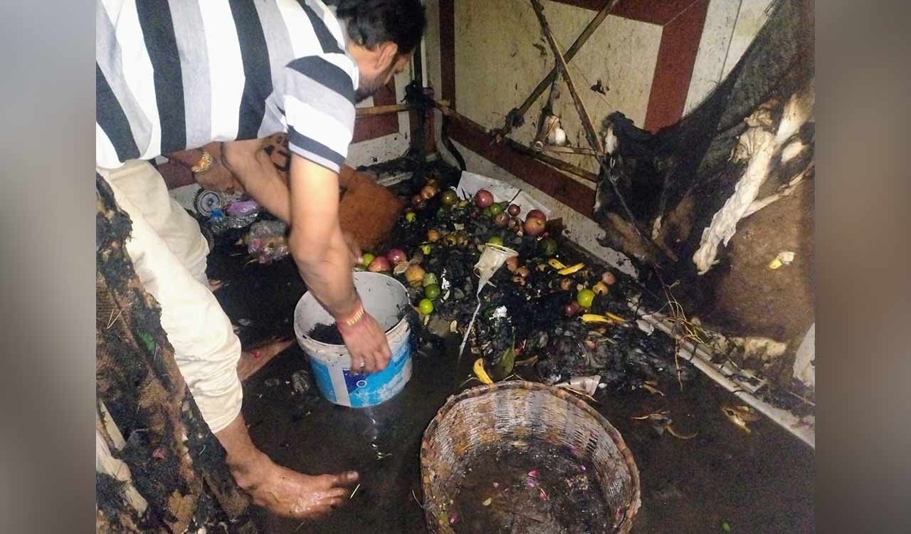 Seven injured in fire during Shravan Purnima aarti in UP temple