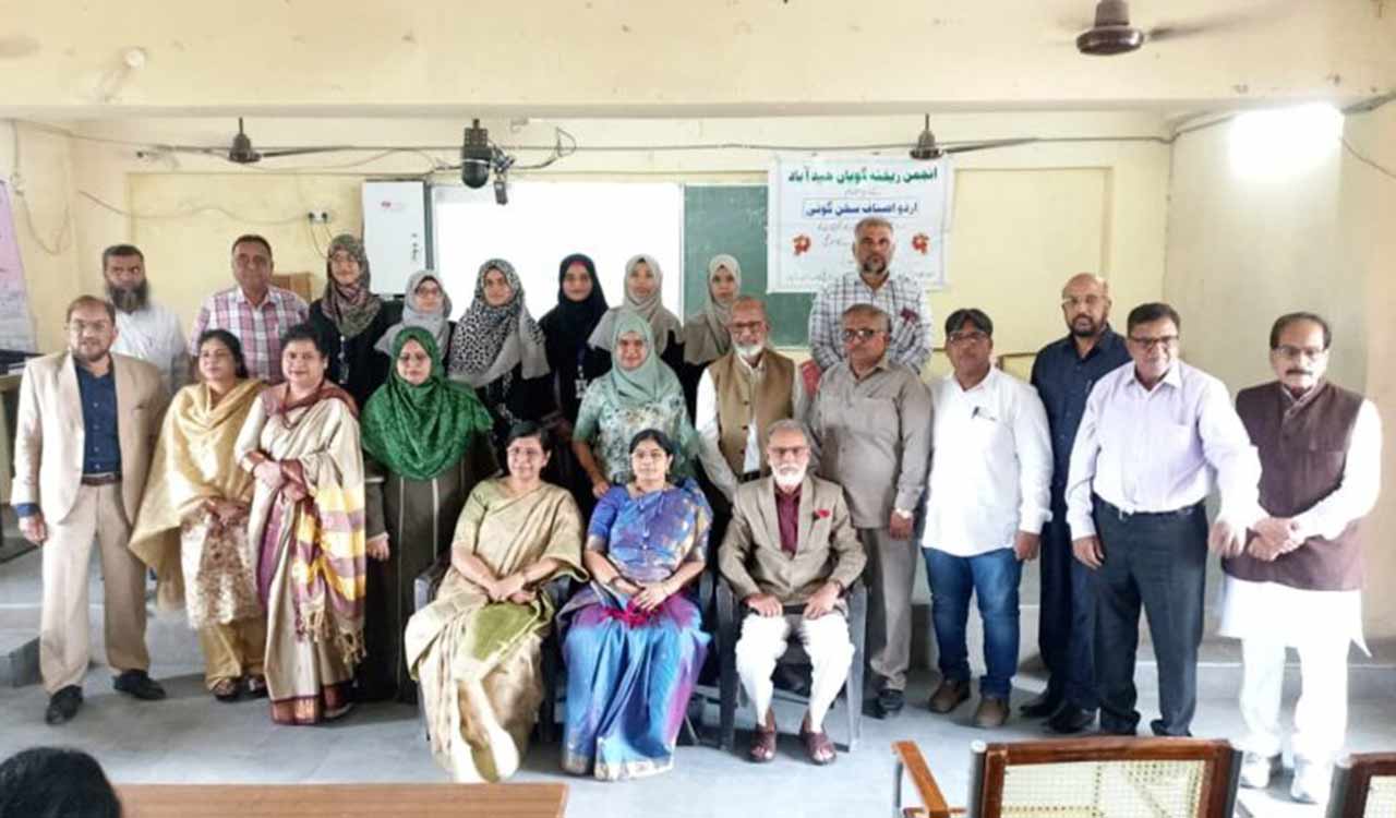 Women’s College Golconda resonates with fragrance of Urdu