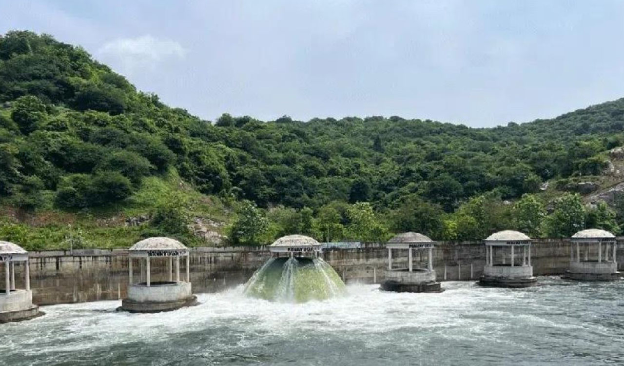 Yellampalli water lifted for paddy irrigation under Flood Flow Canal project in Peddapalli