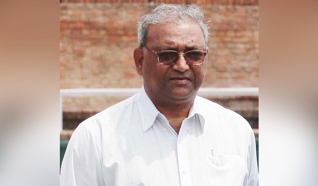 Former hockey Olympian Dr. Vece Paes passes away at 80