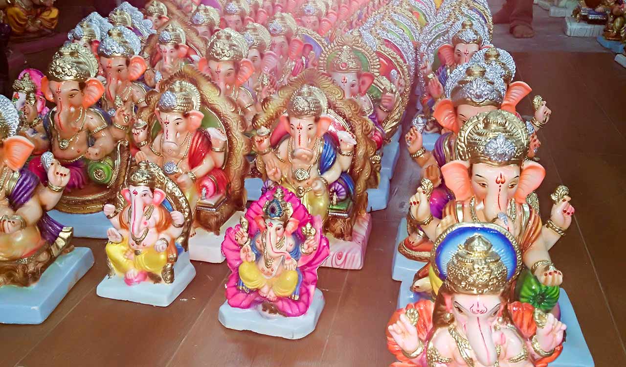 Andhra Pradesh govt sanctions Rs 25 cr for free power to Ganesh marquees