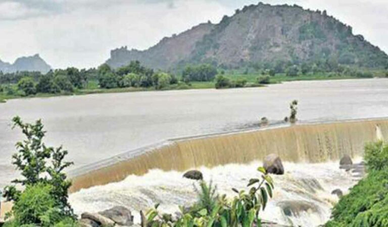 Watch: Three farmers stranded as irrigation tank overflows in Telangana's Siddipet