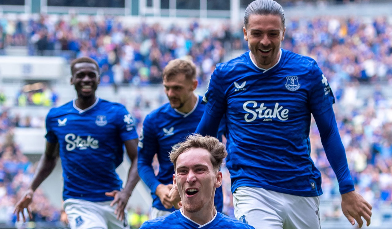 Everton shine in Hill Dickinson opener with 2-0 win over Brighton