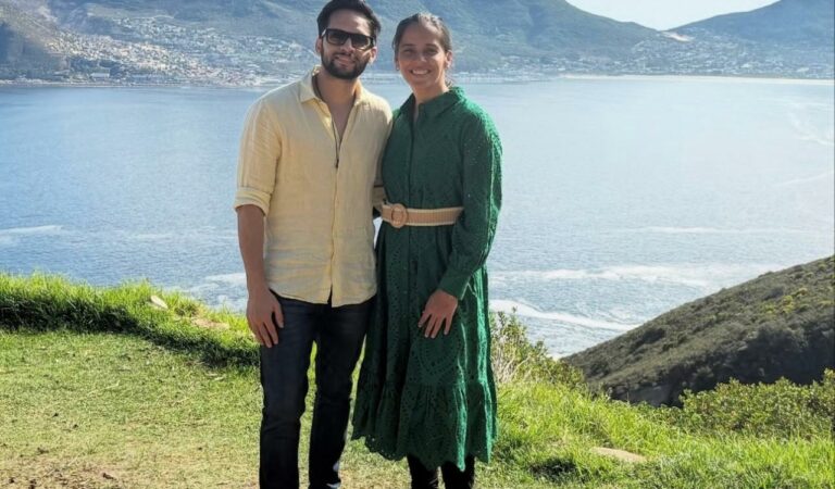 After recently announcing their separation, Saina Nehwal and Parupalli Kashyap shared a smiling photo together with a heartfelt caption, hinting at a fresh attempt to reconnect, sparking hope among fans.