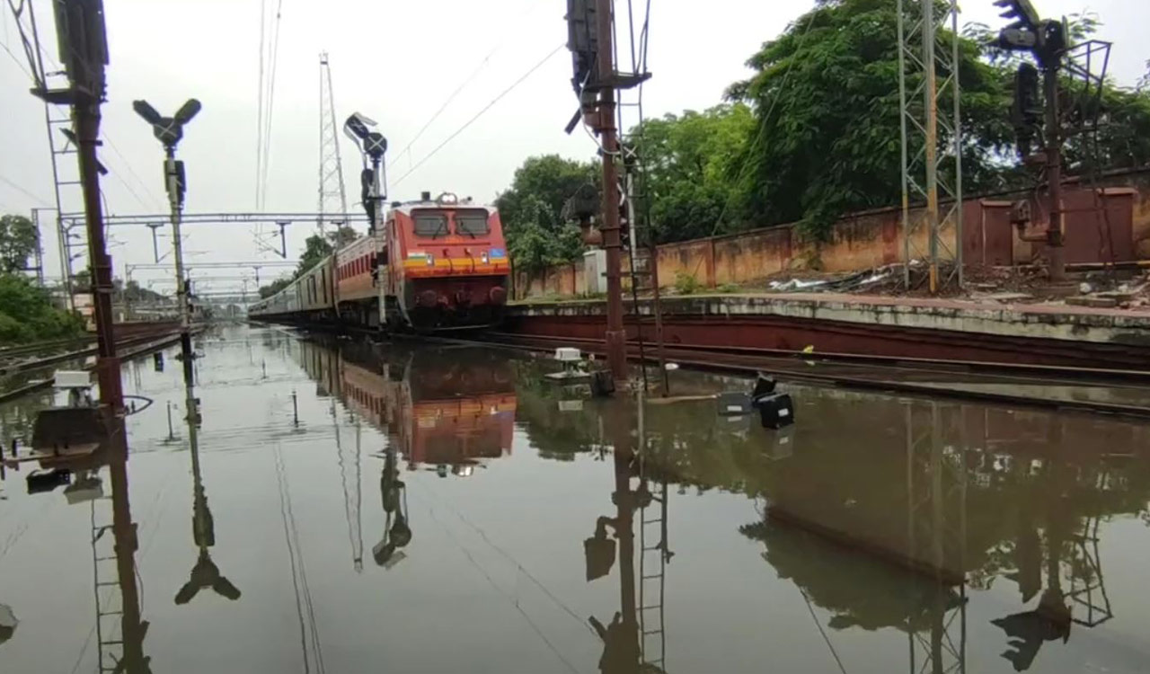 Medak floods disrupt train services; SCR cancels, diverts multiple trains in Hyderabad division