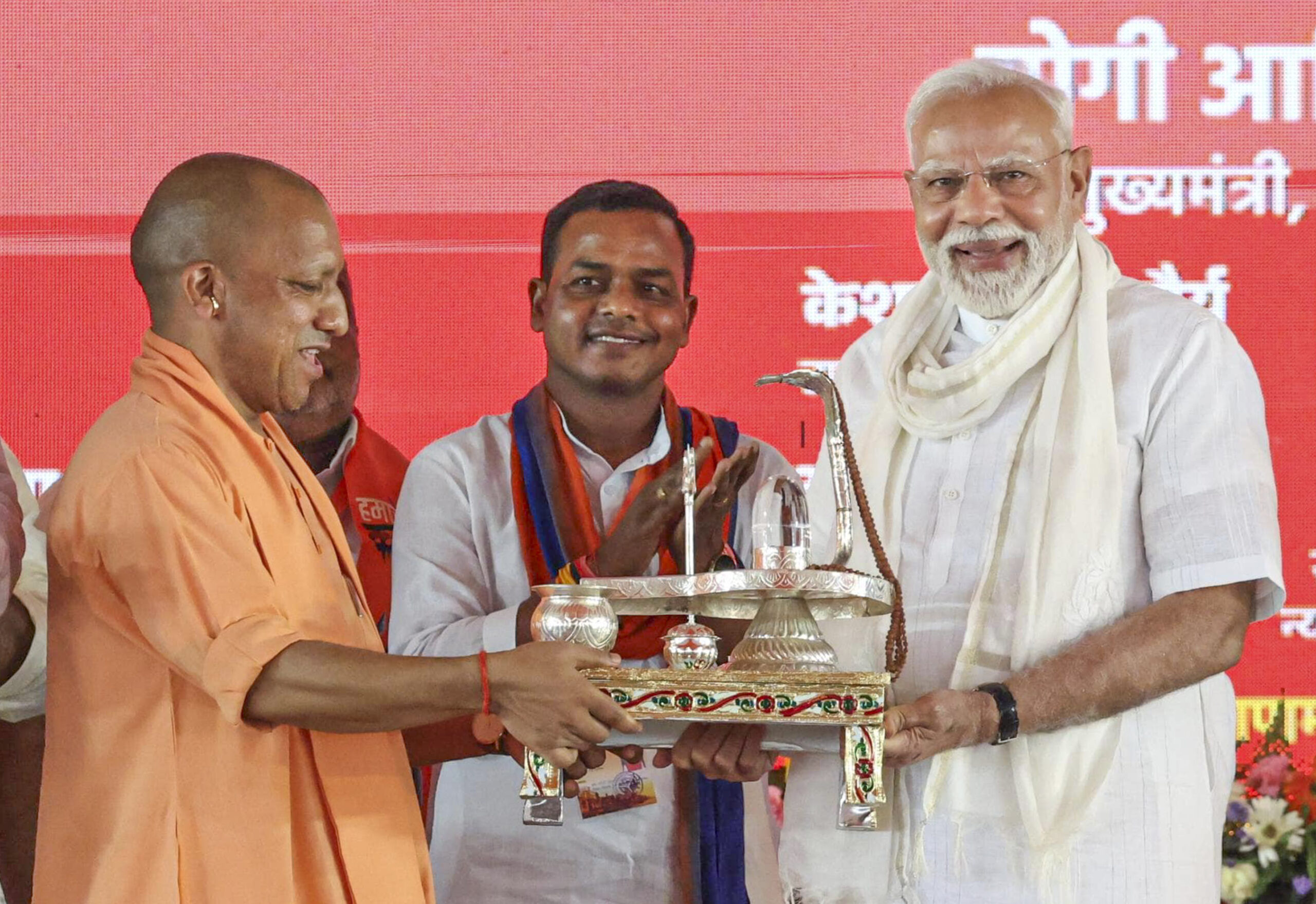 PM Modi dedicates Operation Sindoor success to Mahadev, attacks Congress in Varanasi