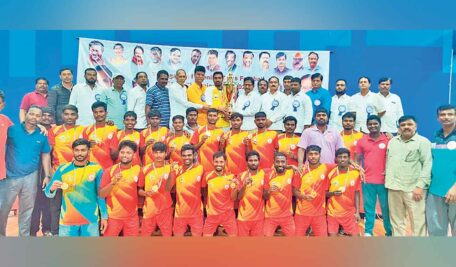 Wanaparthy team which won the Telangana State senior men’s football championship in Mahabubnagar.