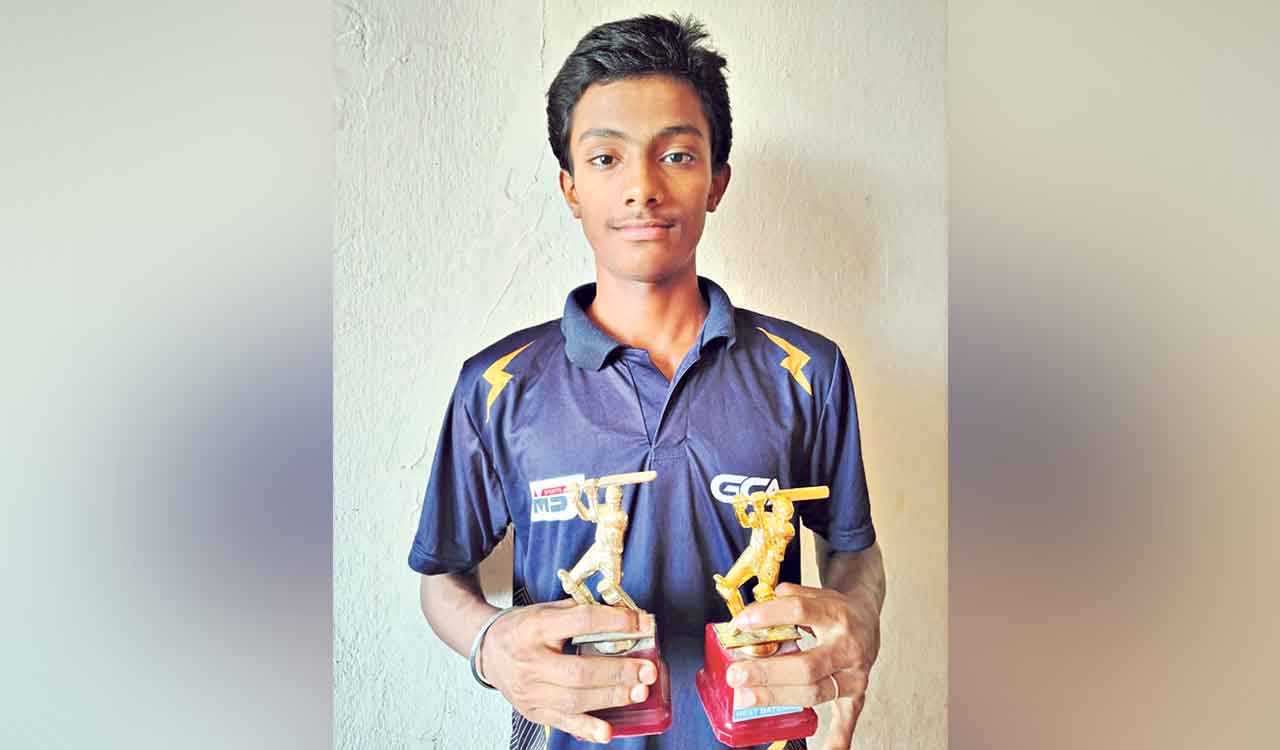 Fine show by Vamshi Vidvath for Genesis Cricket Academy