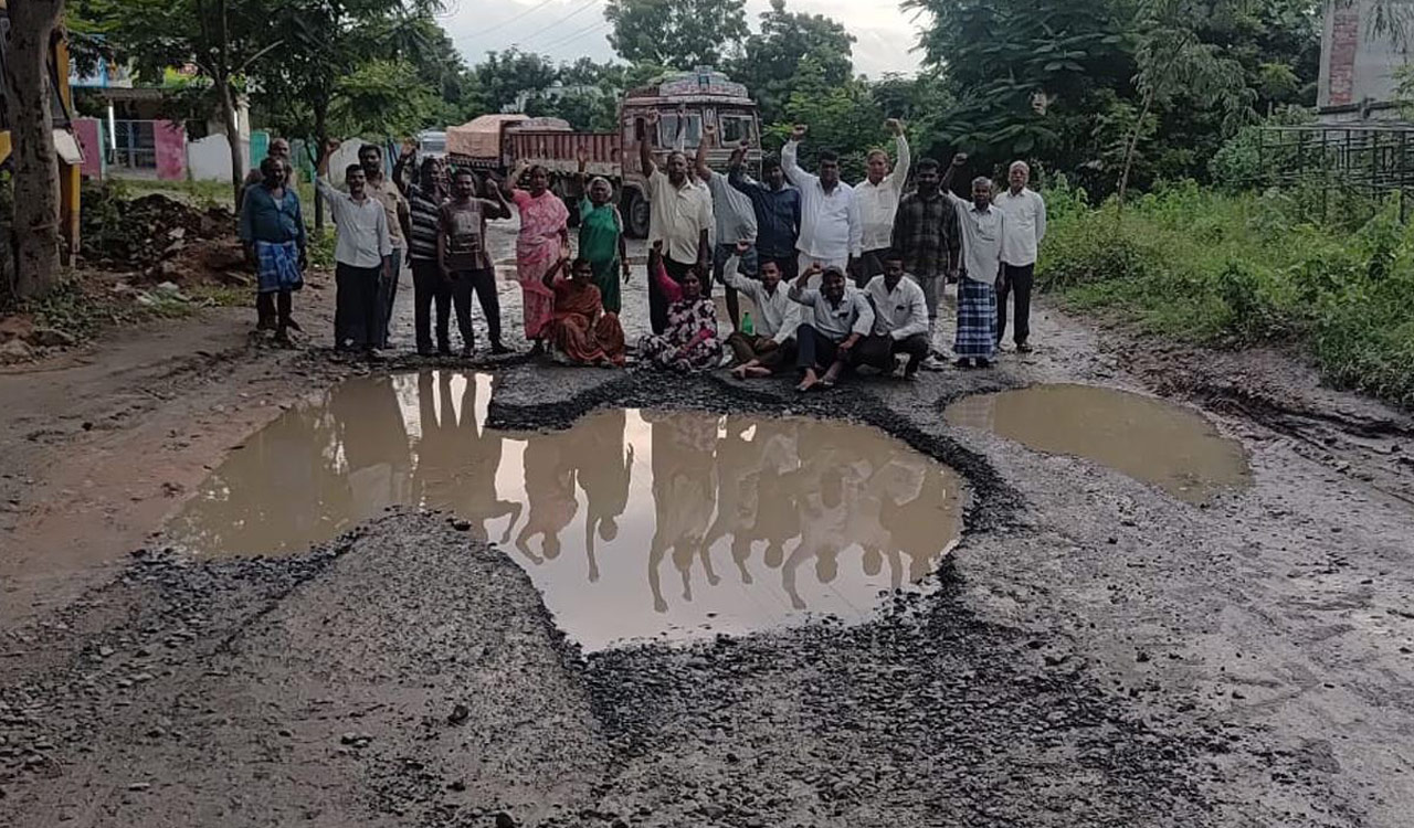 Civic apathy in Kothagudem: Journalist lodges complaint against officials