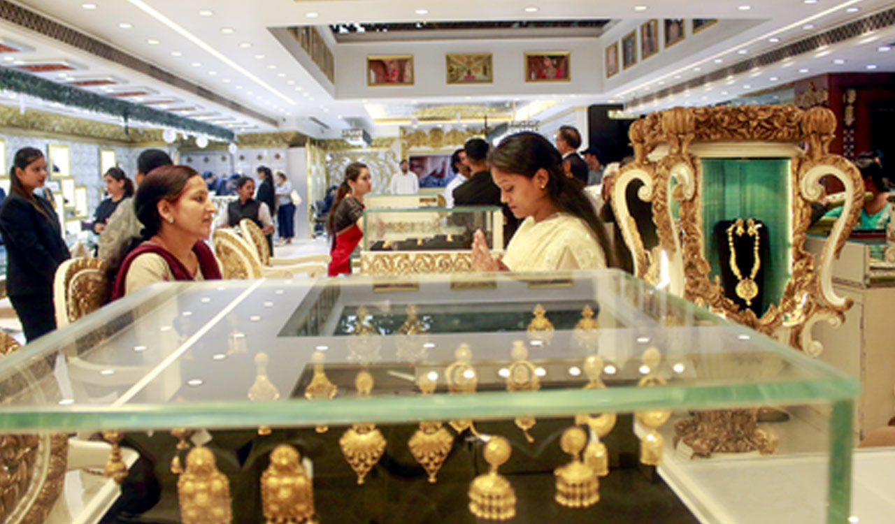 Gold and Silver prices hit record high, driven by global uncertainty