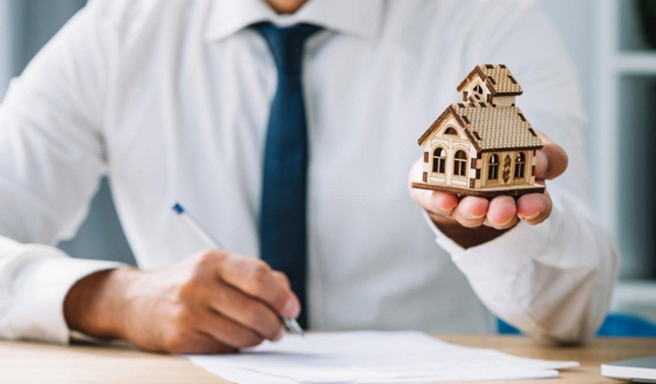 How to File a Property Insurance Claim in India Without Hassles?