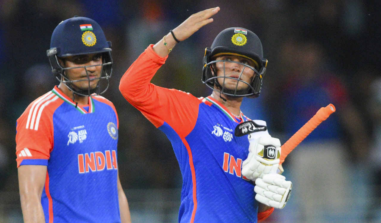 Abhi ‘Shakes’ Pakistan, India clinch six-wicket win over Pak