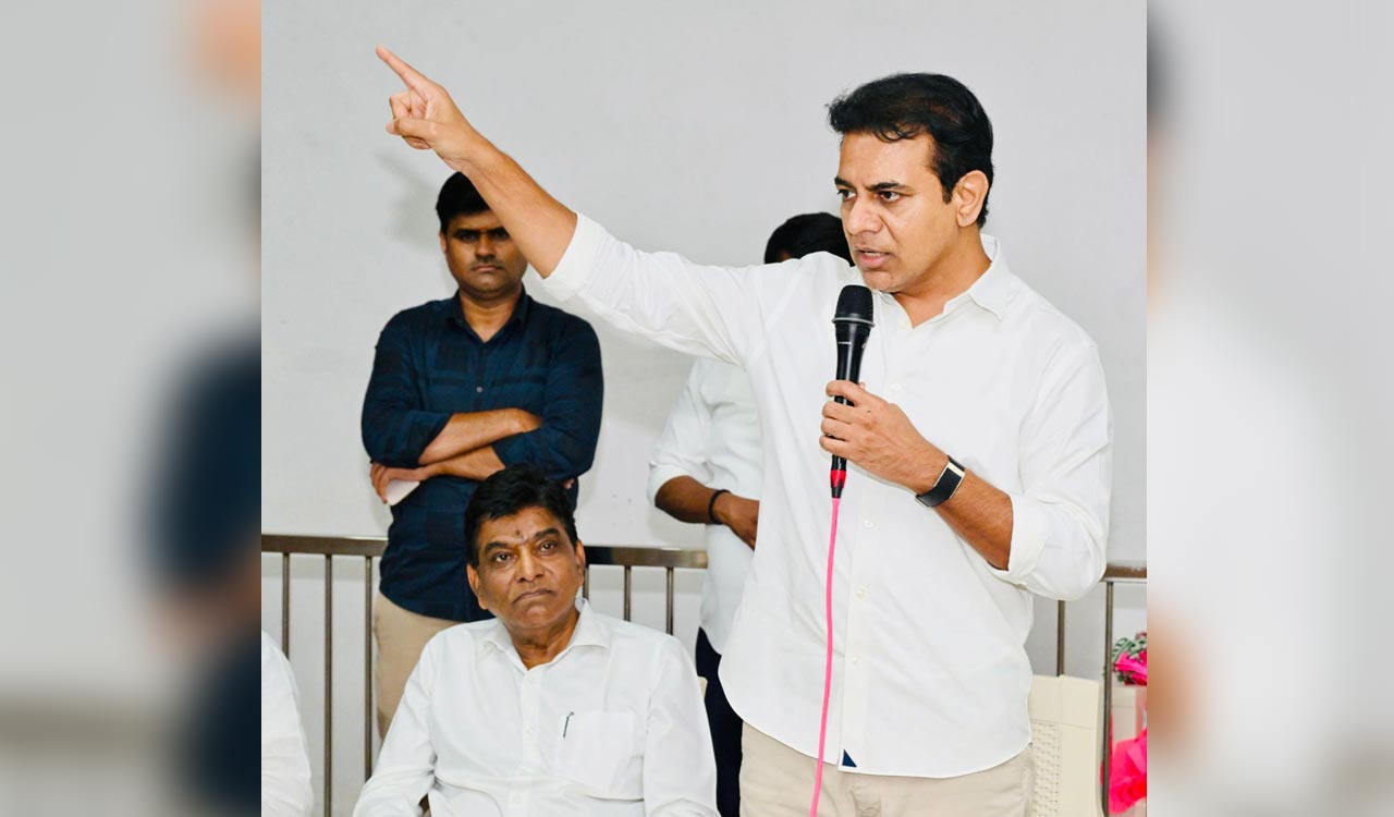 KTR demands Revanth Reddy to apologise for administrative failures