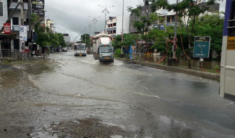 Widespread rains in Khammam disrupted vehicular movement.