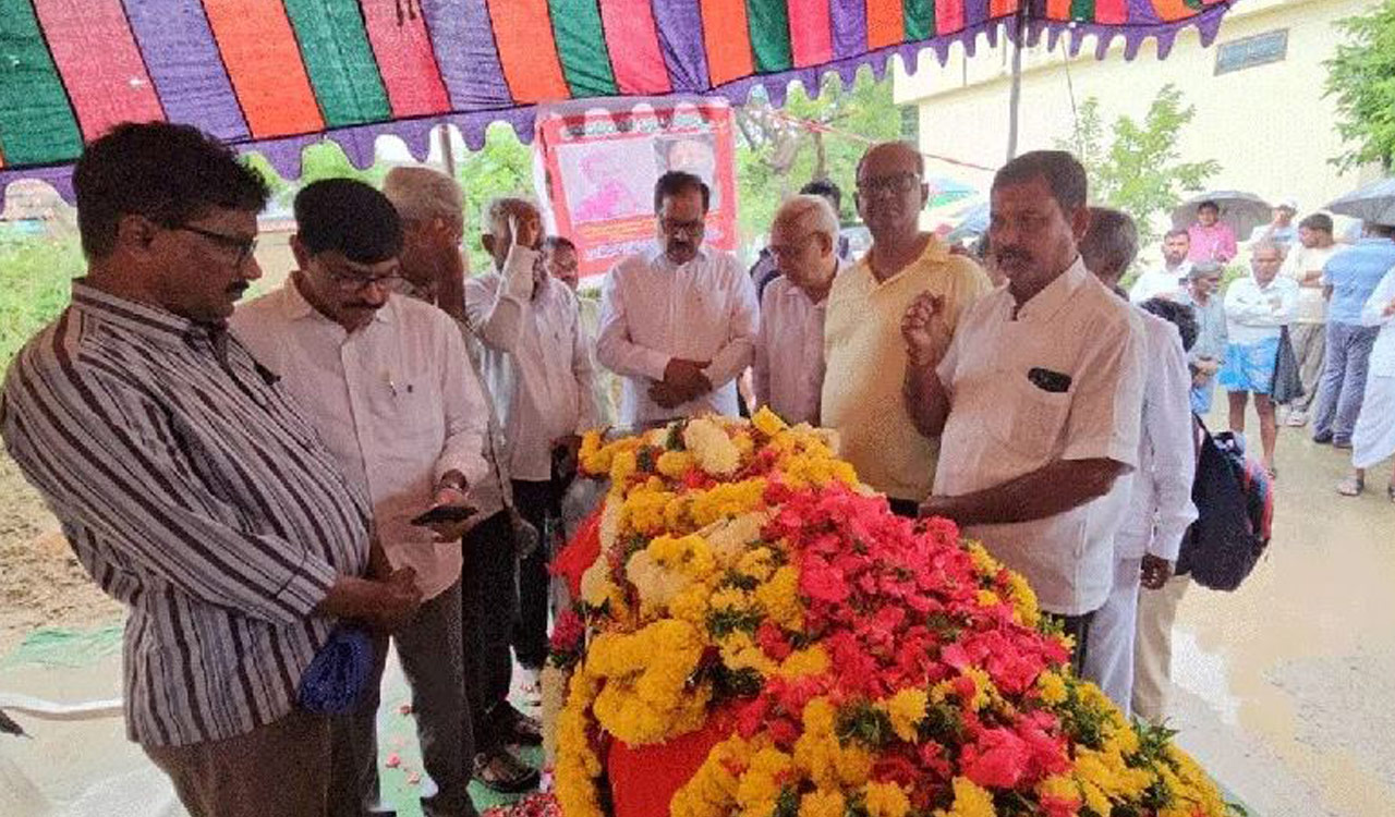 Rajanna-Sircilla: Maoist leader Kosa’s laid to rest in native village Gopalraopalli