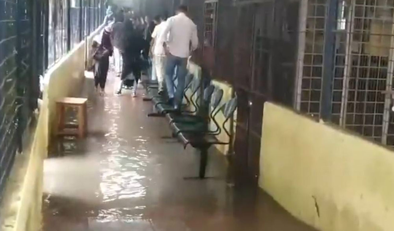 Video: Flooded Koti ENT Hospital exposes Congress govt’s neglect, says Harish Rao