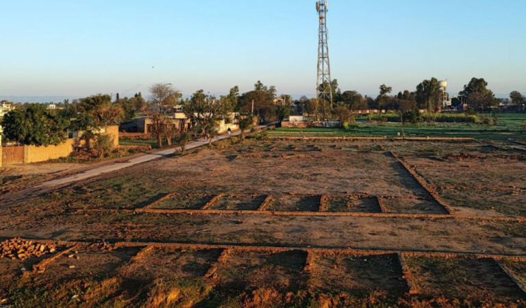 Congress Govt's attempt at revenue through HMDA plot auction flops as bidders stay away