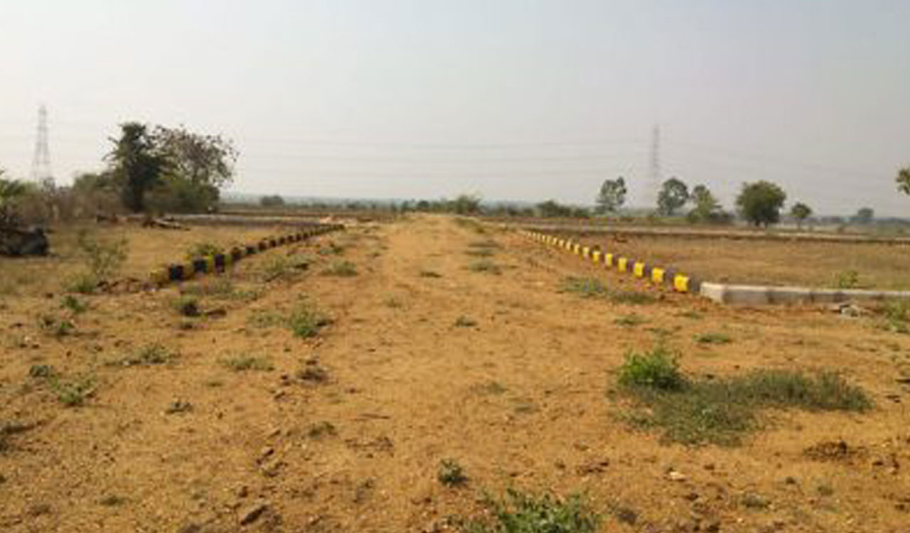 Hyderabad: Journalist duped of Rs 3 lakh in Aziz Nagar land deal