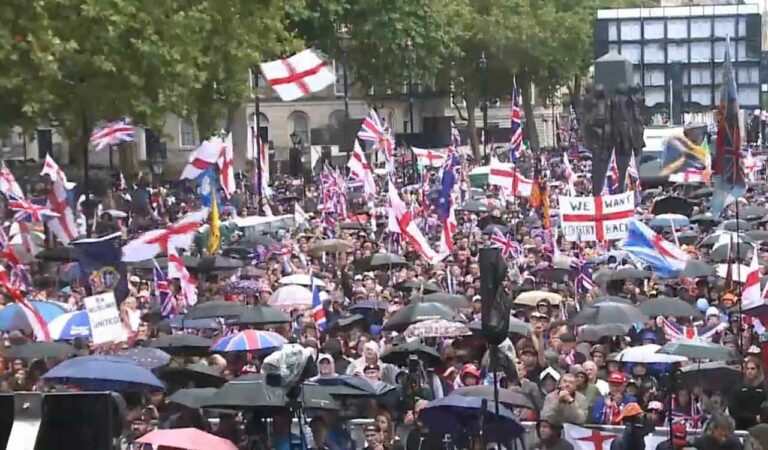 Massive anti-immigration rally rocks London