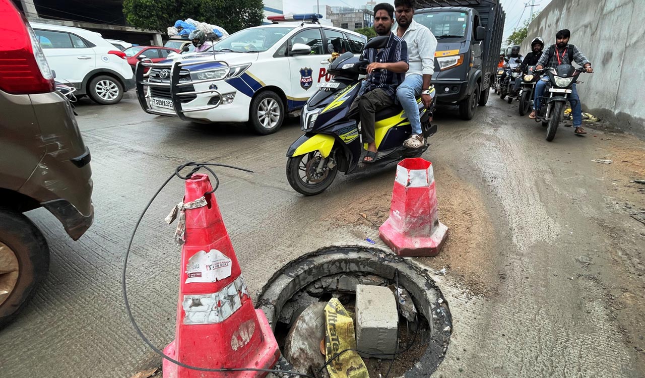Hydraa, GHMC, HMWSSB clash over Hyderabad manhole incident, fumble public safety