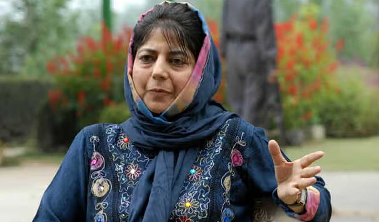 Mehbooba claims she is under house arrest