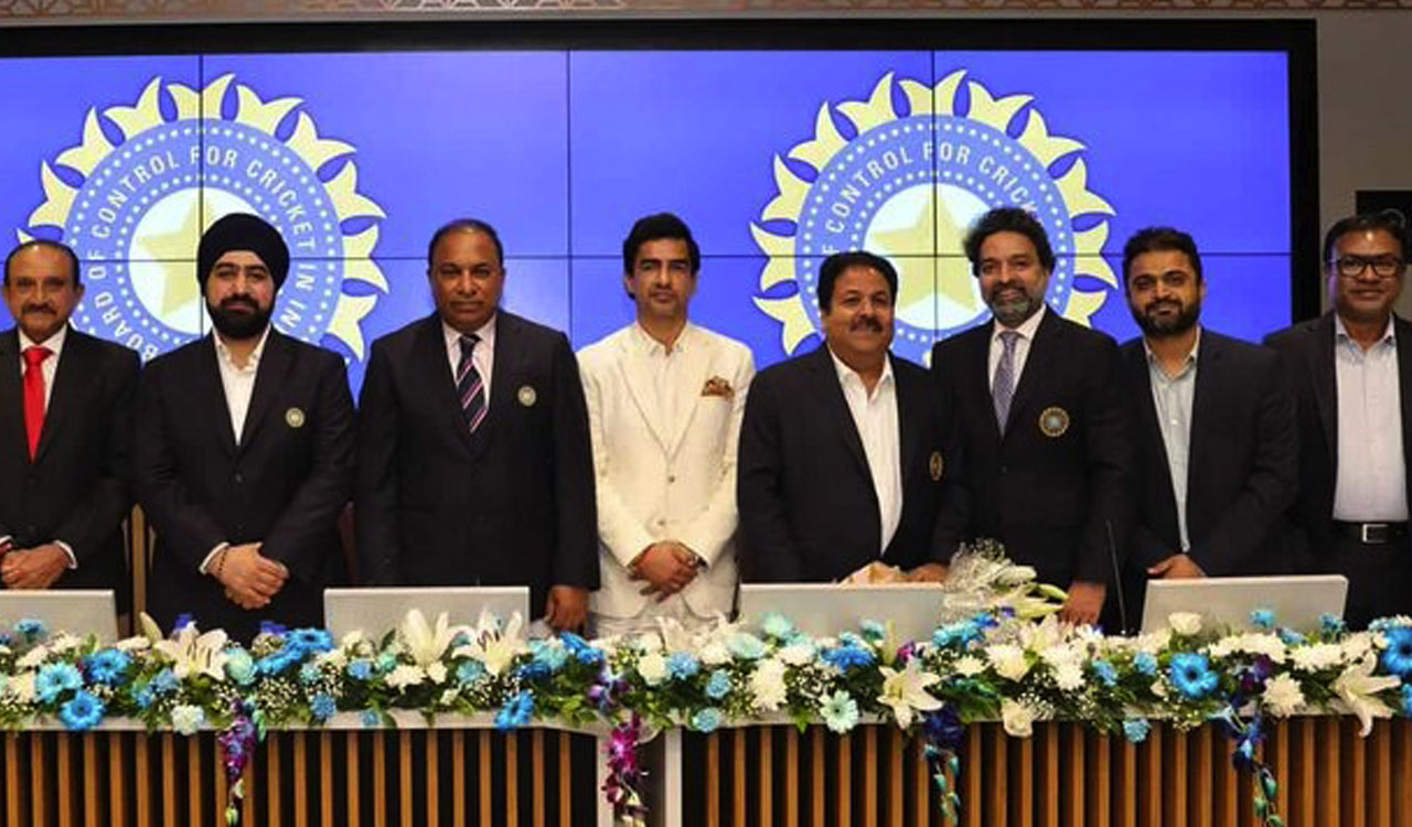 Mithun Manhas takes over as BCCI President; Shukla and Saikia continue in key roles