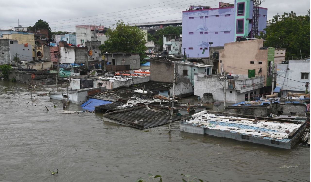 MGBS inundated, belongings swept away as Musi overflows across Hyderabad