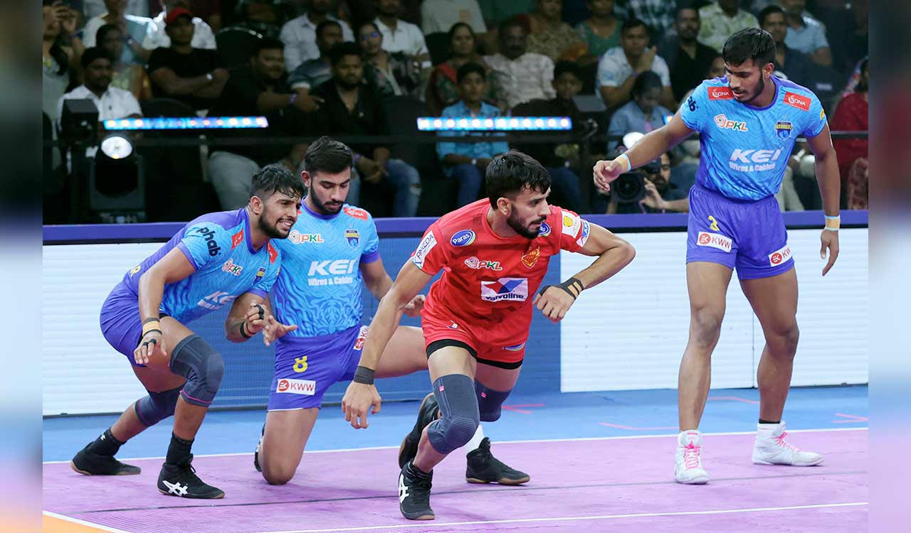 Delhi tops Season 12 table after beating Bengal in Pro Kabaddi League