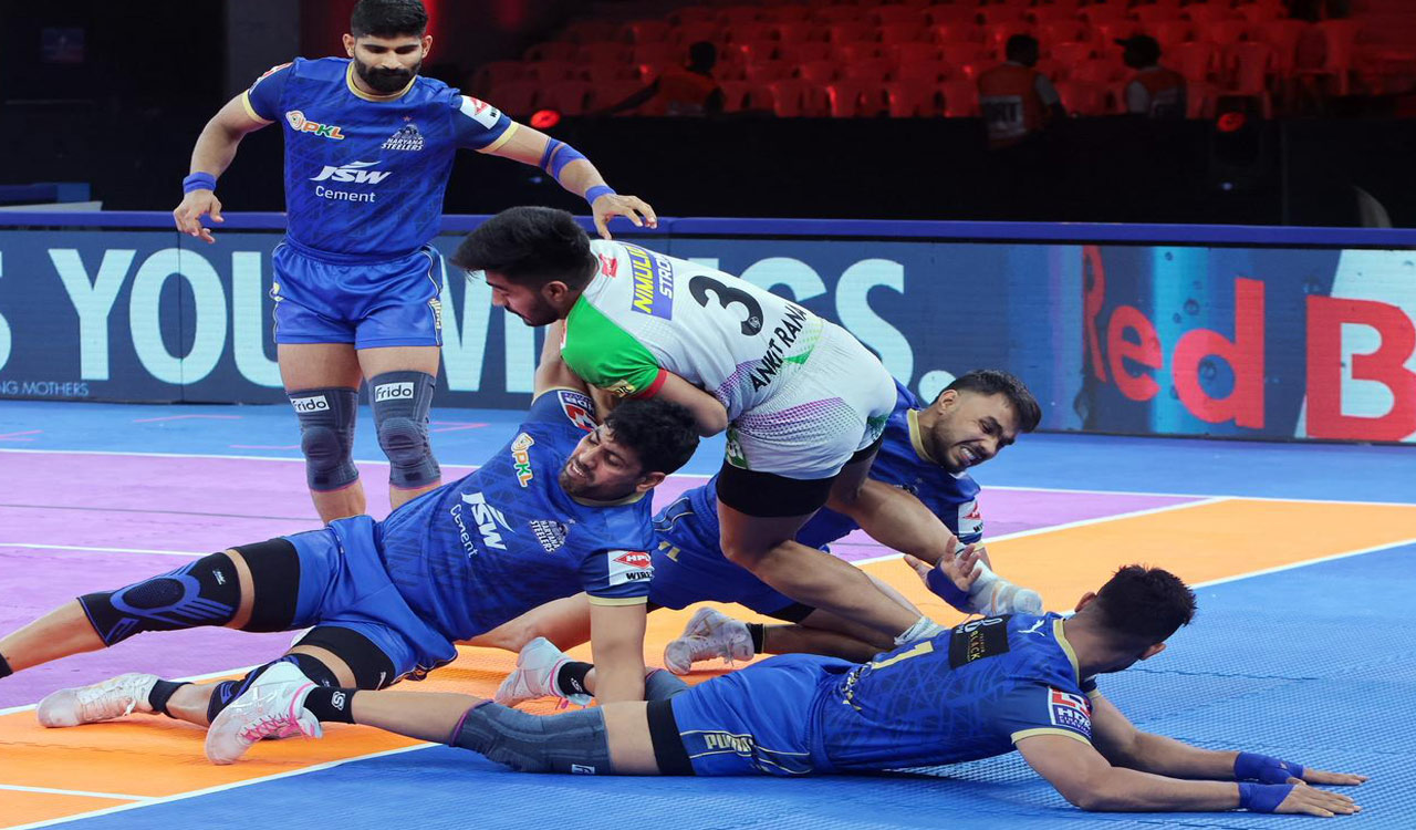 Shivam Patare stars as Haryana Steelers beat Patna Pirates 43–32