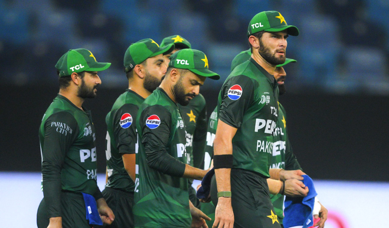 Pakistan brings in motivational speaker ahead of crucial India-Pak Match