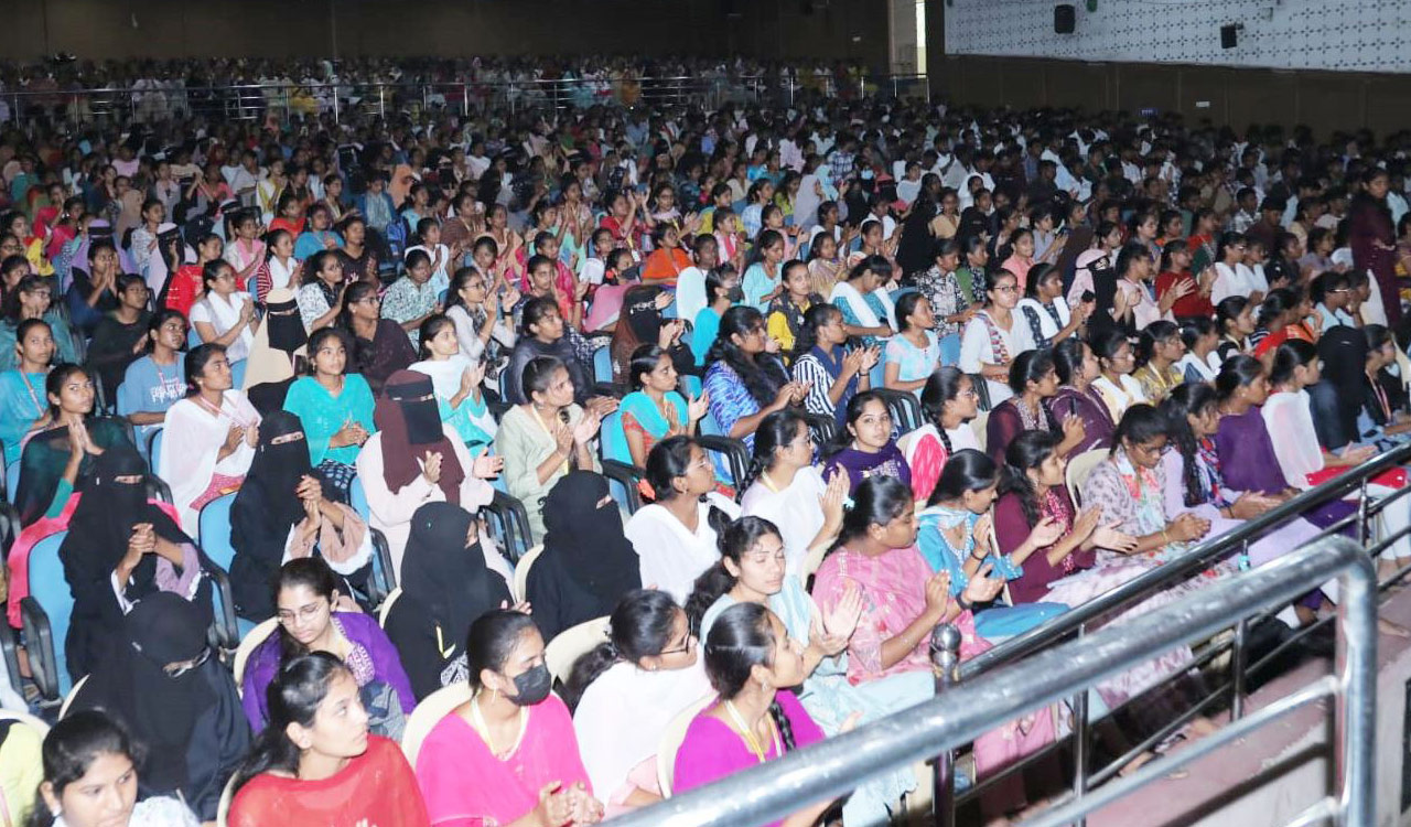 Khammam: Youth urged to harness inner potential at Inspire-Ignite India Conference