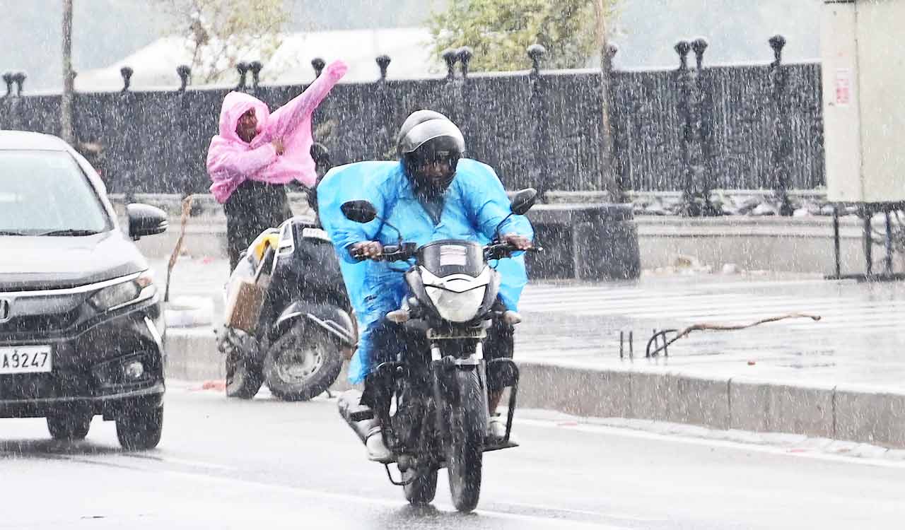 Scattered thundershowers bring relief to Hyderabad; IMD warns of heavy rains