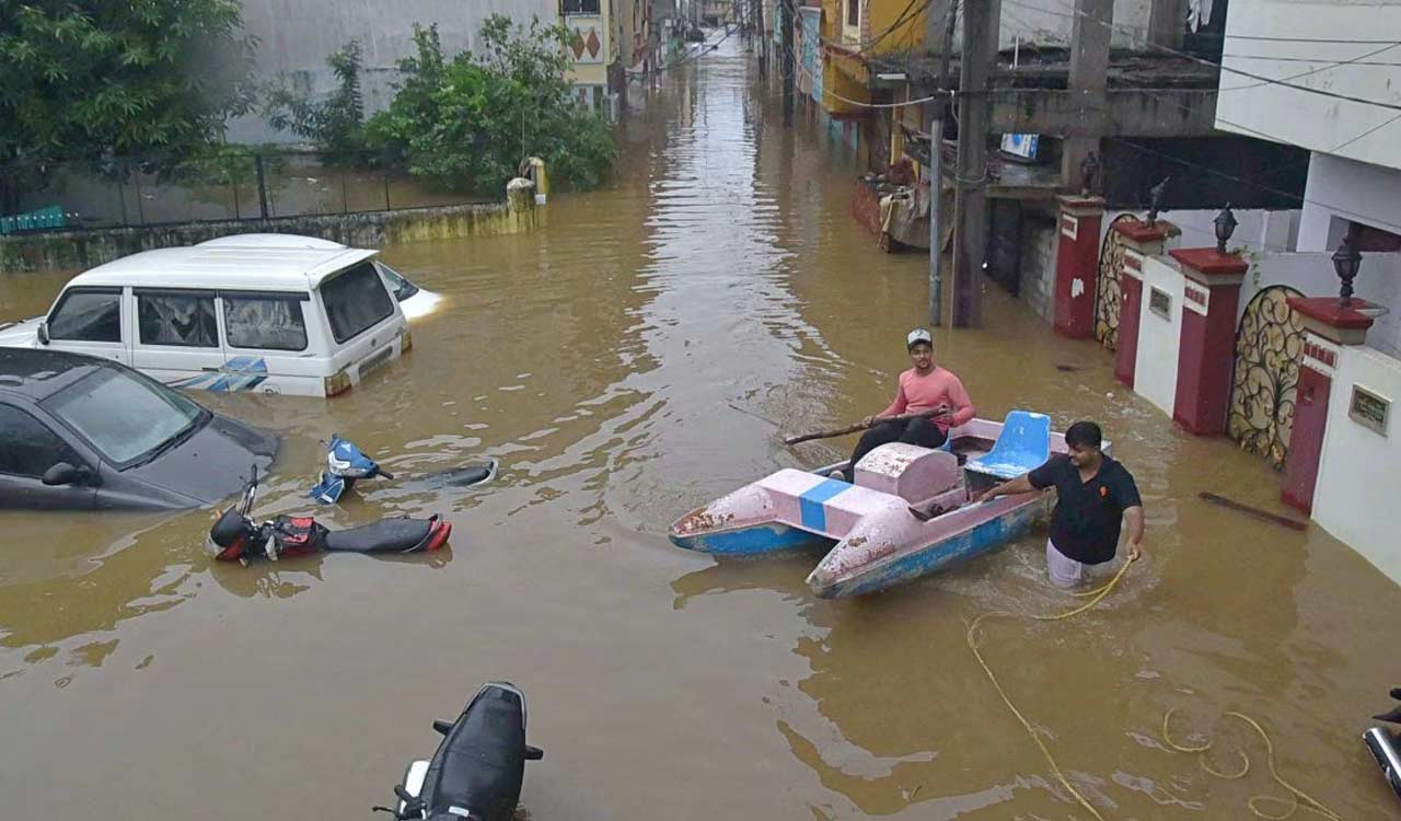 Four washed away in heavy rain water flows in Andhra Pradesh