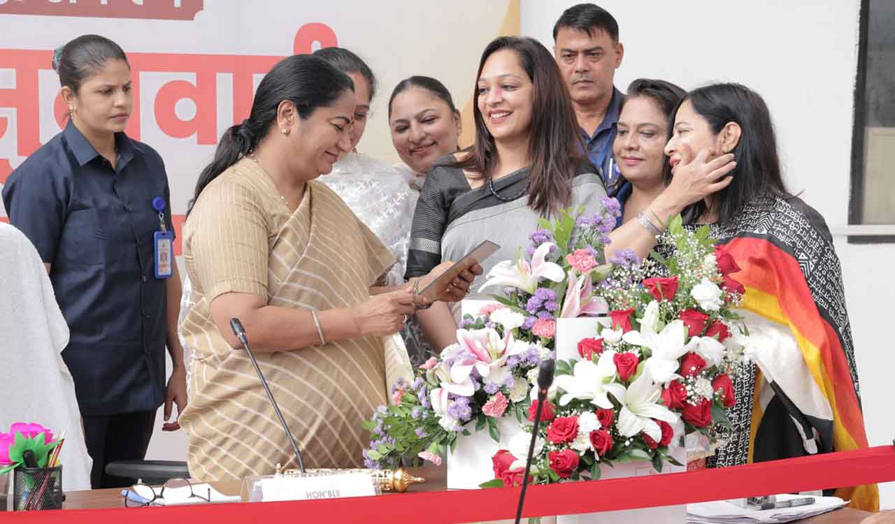 Delhi CM Rekha Gupta holds ‘Jan Sunwai’ amid tight security