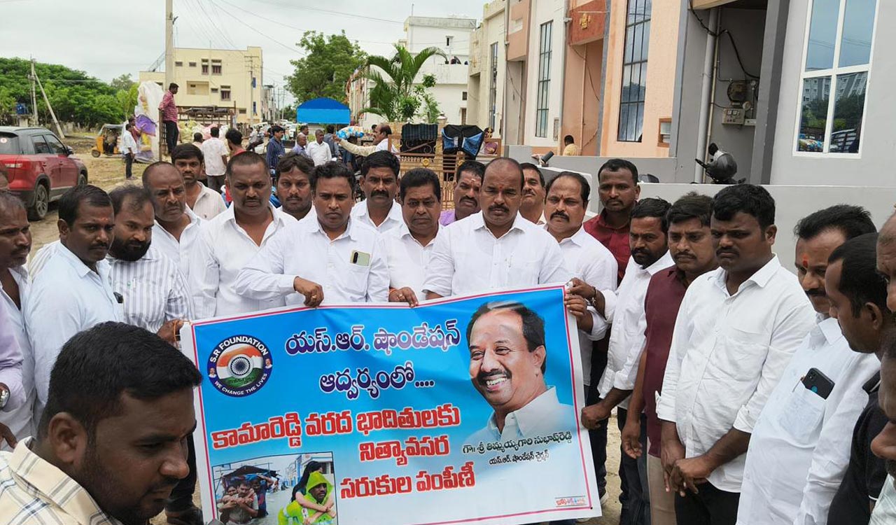 Philanthropist Subhash Reddy extends relief to flood-hit families in Kamareddy