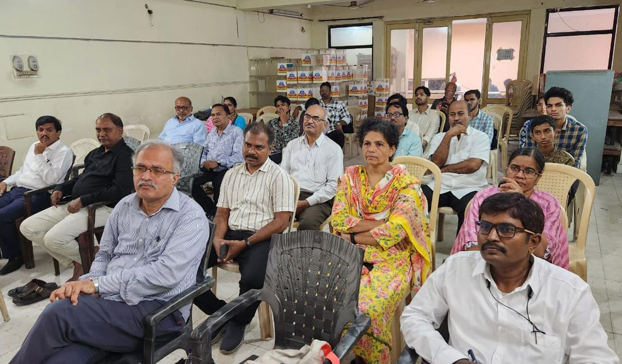 Memorial meet honours Dr. Sattar Khan’s legacy in education and healthcare