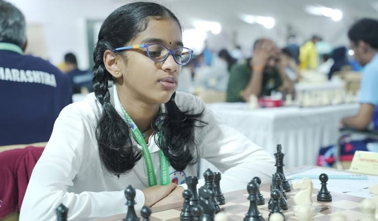 Sravyasree stuns GM Vignesh at the 62nd National Chess Championship
