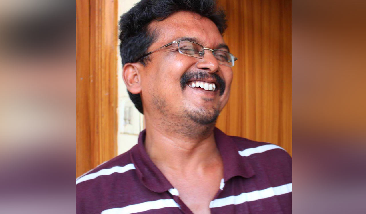 Telangana writer Kompelli Venkat Goud passes away, KCR condoles